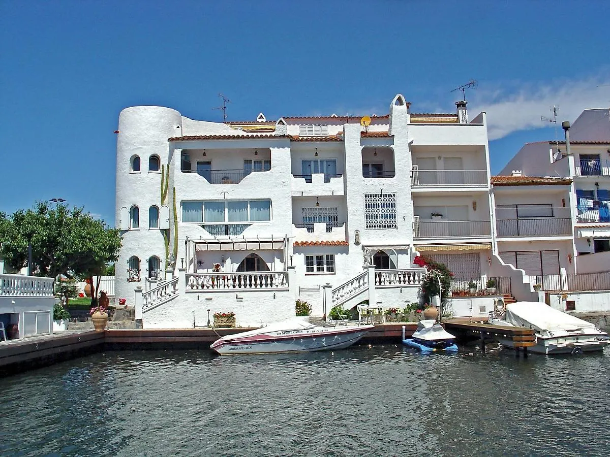 Apartment Port Banyuls-4 By Interhome Empuriabrava